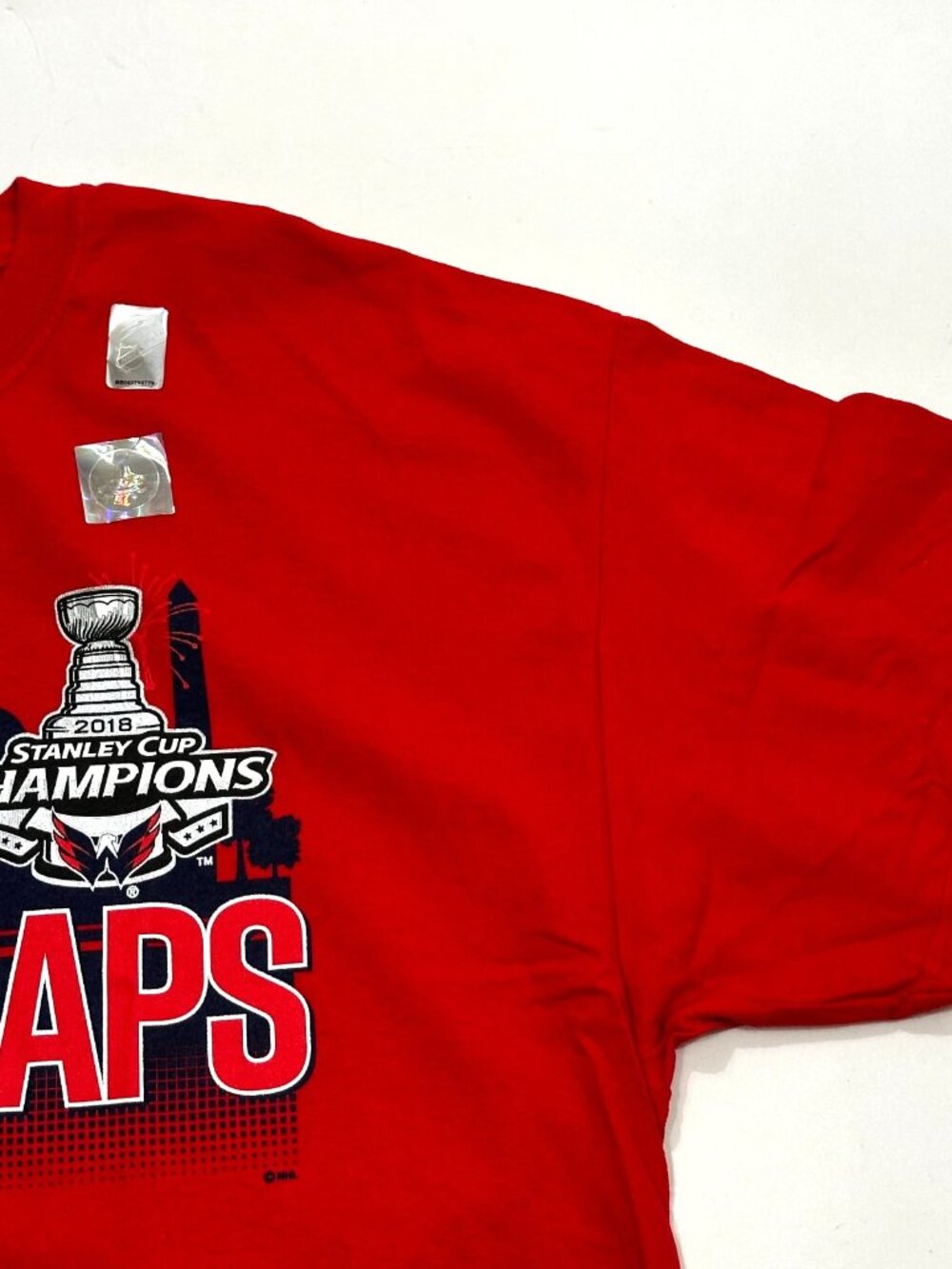Washington Capitals 2018 Stanley Cup Champions All Caps T Shirt Mens XL NWT - Picture 4 of 16